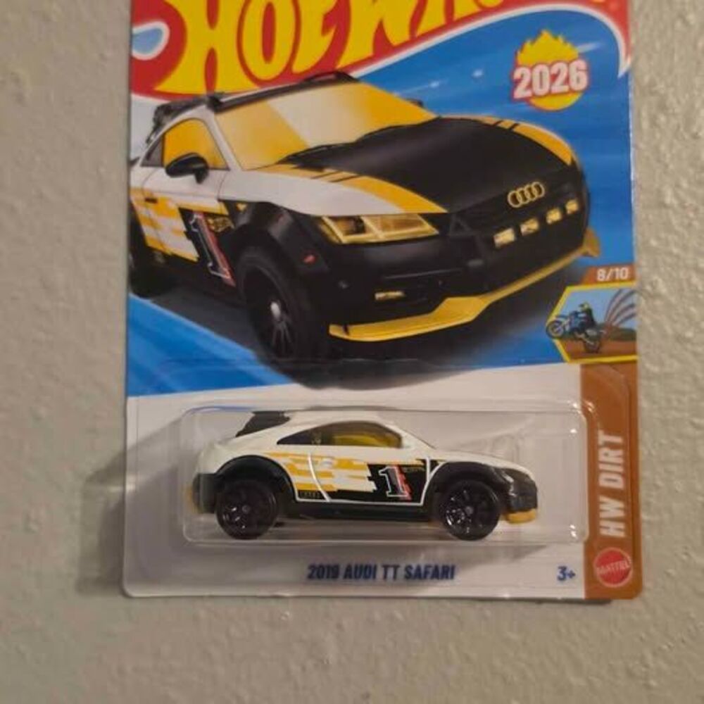 Hot Wheels 2019 Audi TT Safari White HW Dirt Die Cast Toy Car Mint Sealed